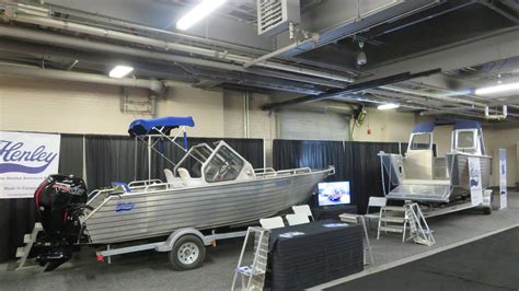 fabricator of aluminum pontoons in canada|aluminum boat manufacturers.